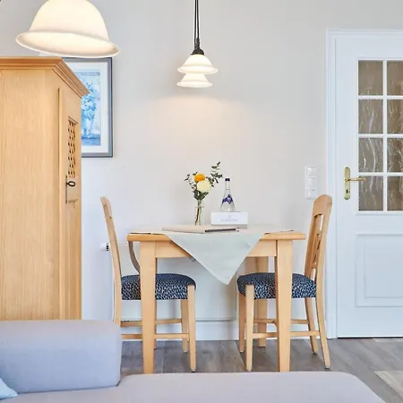 Zur Alten Gaertnerei * Westerland